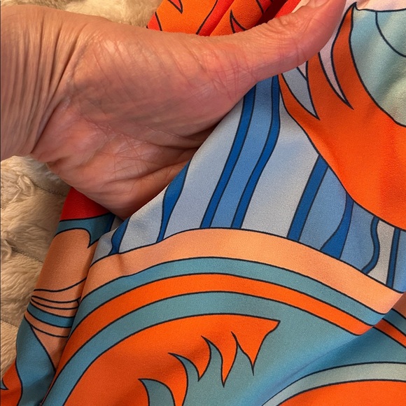 SHEIN Blue and Orange Bermuda Shorts - Picture 3 of 8